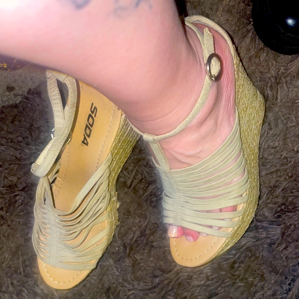 NWOT Soda Wedges